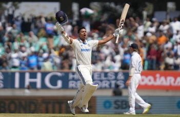 Yashashvi Jaiswal broke the world record by hitting 12 sixes, ind vs eng