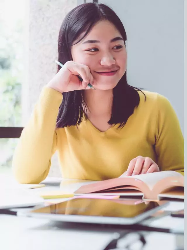 मिलेगा best school love story dilchasp hai duniyadari se virakt pooja padhai me toper . eki hi prayas me pighal gayi padhiye manoranjak school love story